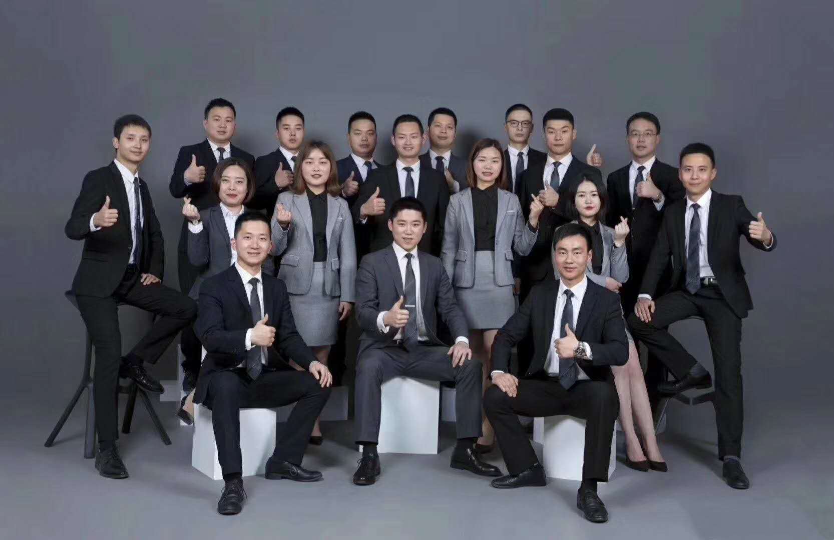 定做西服就選擇有品質(zhì)的才是對的